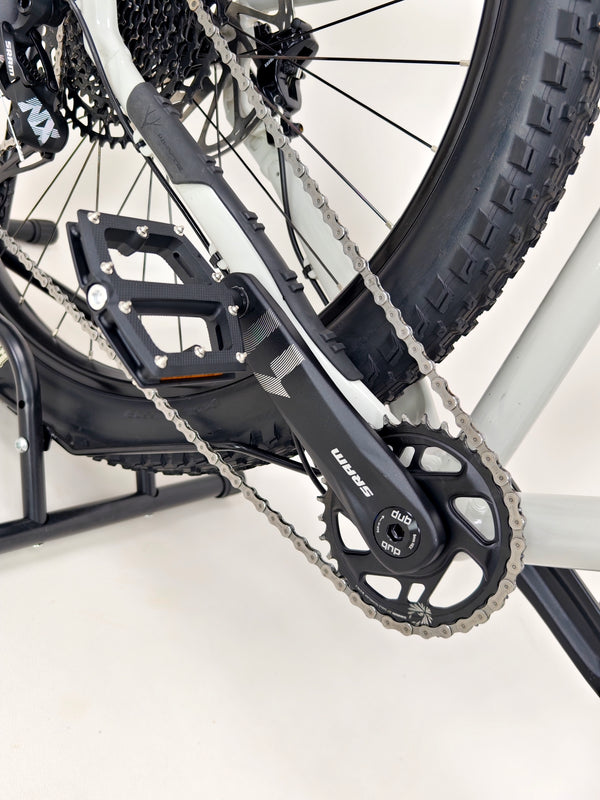 Whyte 905 V5 2023 / LARGE / RRP: £2,099.00 / Very Good Condition