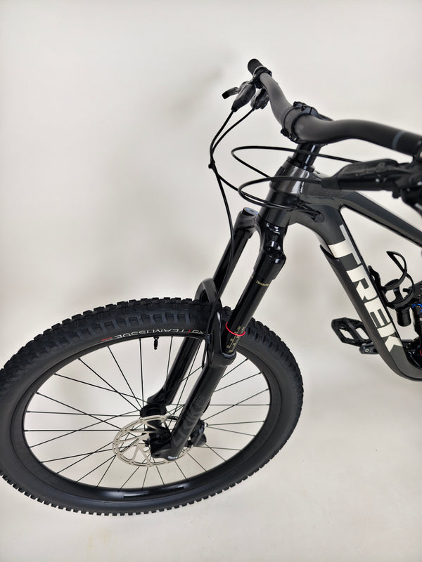 Trek Slash 8 Gen 5 2022 / MEDIUM / RRP: £3,700.00 / Excellent Condition!