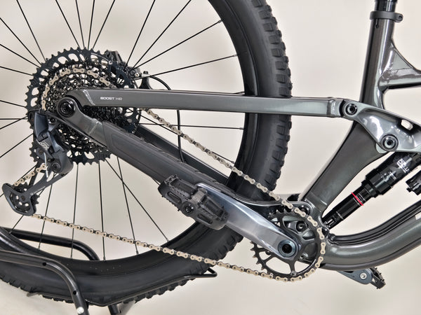 Trek Slash 8 Gen 5 2022 / MEDIUM / RRP: £3,700.00 / Excellent Condition!