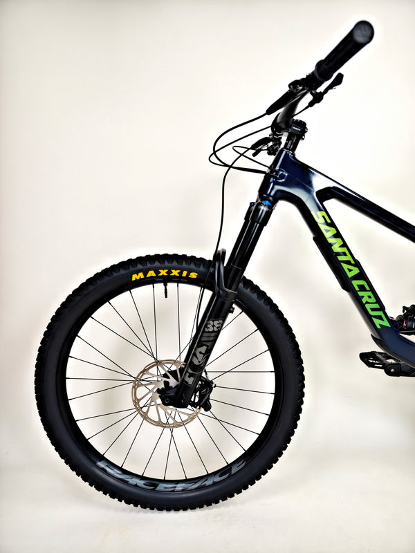 Santa Cruz Megatower 2 GX C 2023 / LARGE / RRP: £7,899.00 / Excellent Condition!