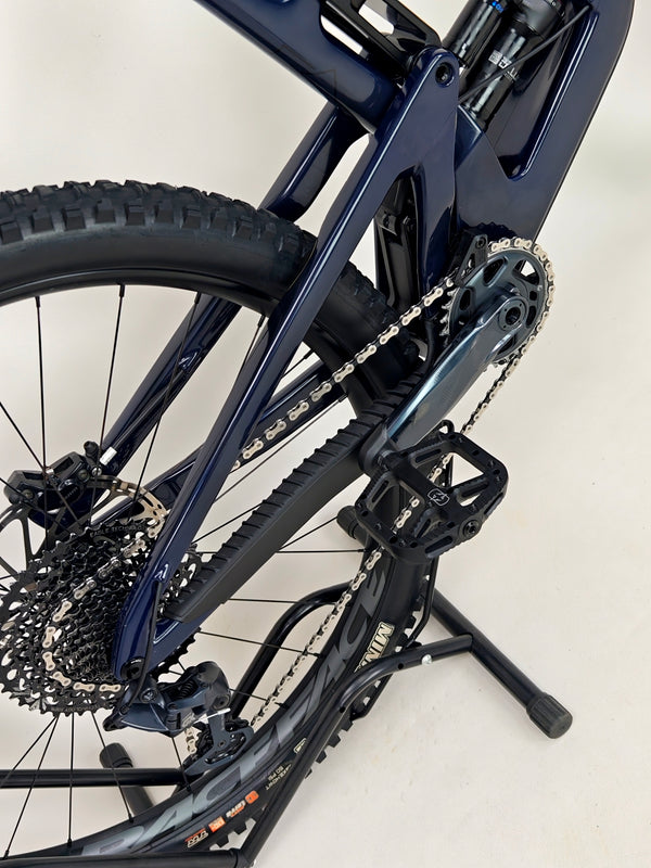 Santa Cruz Megatower 2 GX C 2023 / LARGE / RRP: £7,899.00 / Excellent Condition!