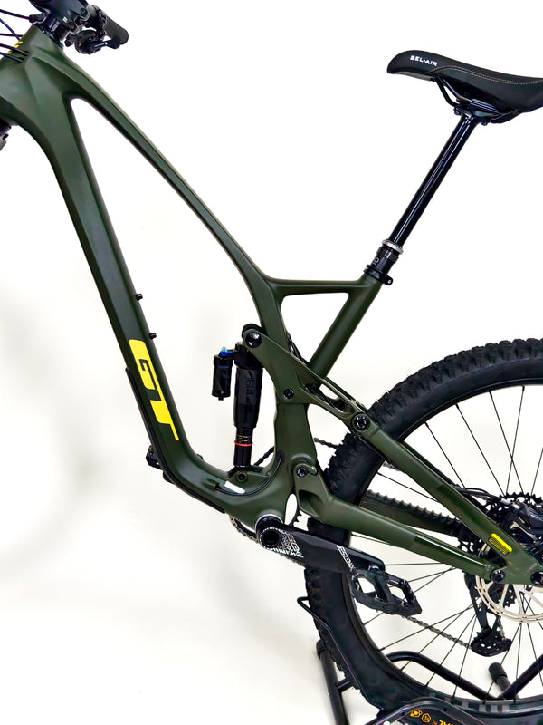 GT Force Carbon Pro Enduro 2023 / LARGE / RRP: £4,700.00 / Excellent Condition!