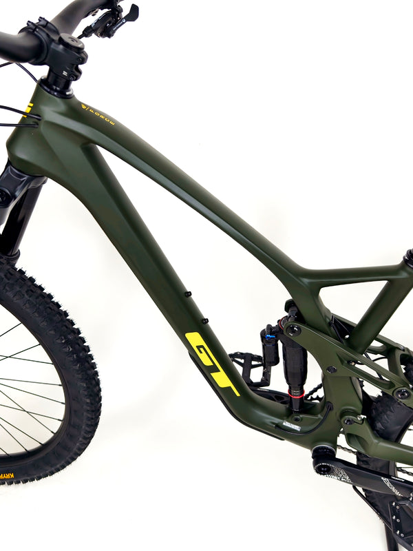 GT Force Carbon Pro Enduro 2023 / LARGE / RRP: £4,700.00 / Excellent Condition!