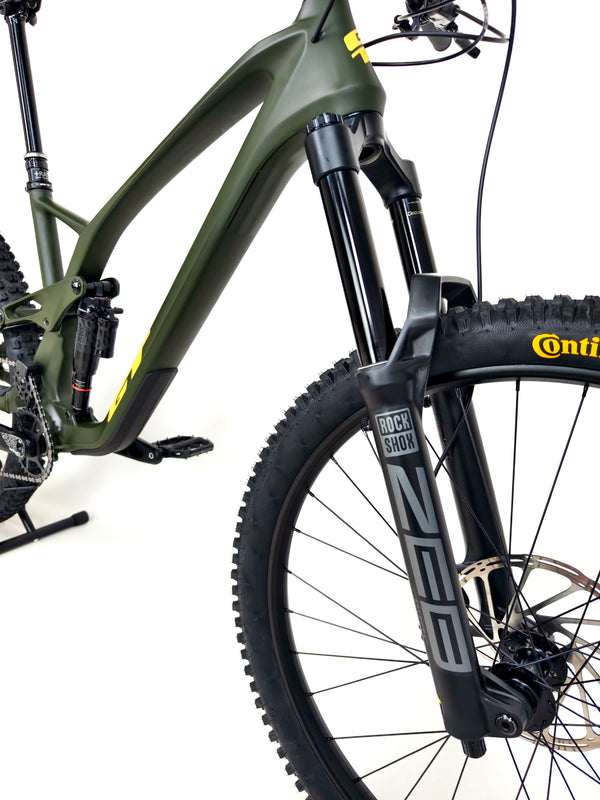 GT Force Carbon Pro Enduro 2023 / LARGE / RRP: £4,700.00 / Excellent Condition!