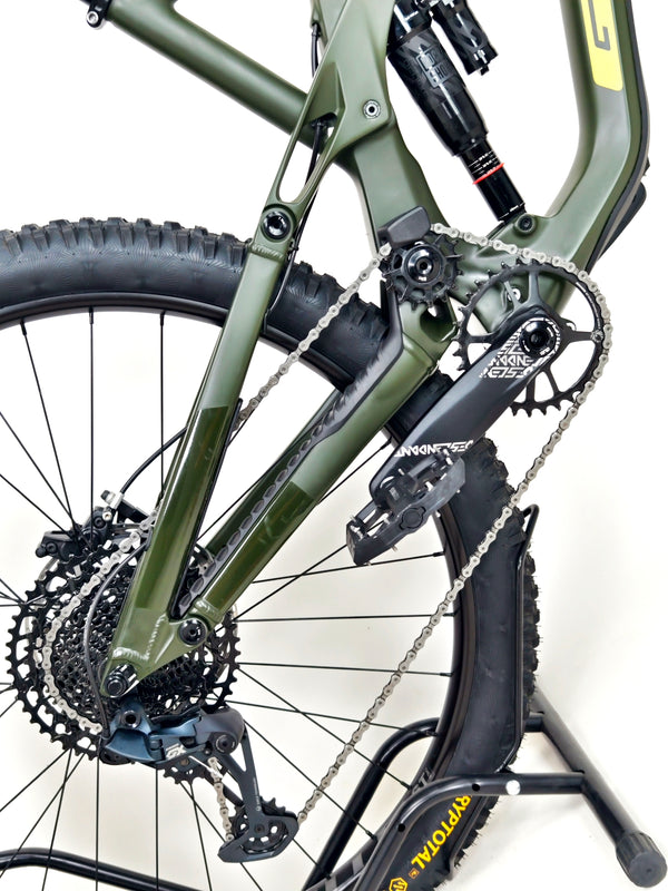 GT Force Carbon Pro Enduro 2023 / LARGE / RRP: £4,700.00 / Excellent Condition!