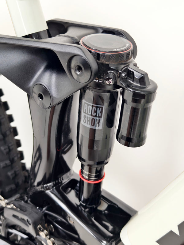 Vitus E-Sommet 297 VRS 2023 Mullete-Bike / LARGE / Only 165 Miles! /RRP: £4,999.99 / Excellent Condition