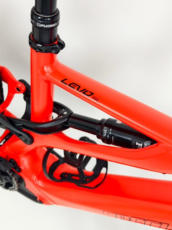 Specialized Turbo Levo SL Comp 2022 Electric FS Bike / MEDIUM / RRP: £6,500.00 / Like NEW! / Only 44 miles from new!