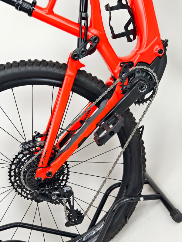 Specialized Turbo Levo SL Comp 2022 Electric FS Bike / MEDIUM / RRP: £6,500.00 / Like NEW! / Only 44 miles from new!