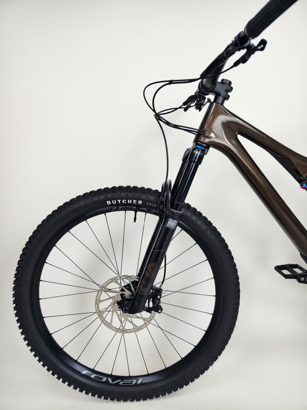 Specialized Stumpjumper Expert 2022 CARBON/ LARGE / FOX/ RRP: £6,000.00/ Excellent Condition!