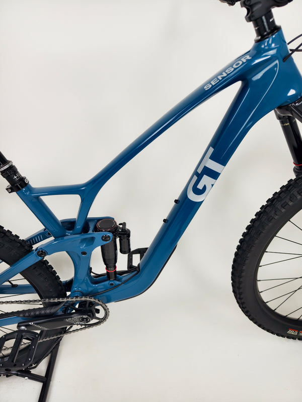 GT Sensor Carbon Pro 2024 / LARGE / RRP £4,200.00 / Very Good Condition!
