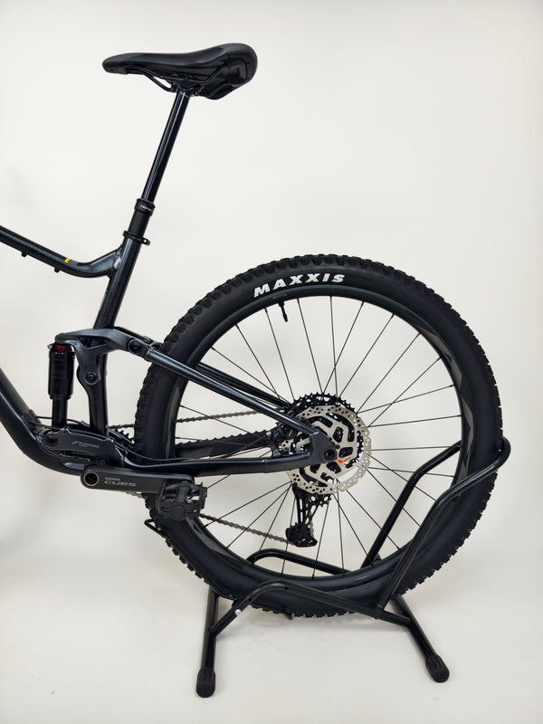 Giant Stance 29 2 2024 / LARGE / Dropper / Tubeless / RRP: £1,999.00 / Like NEW!