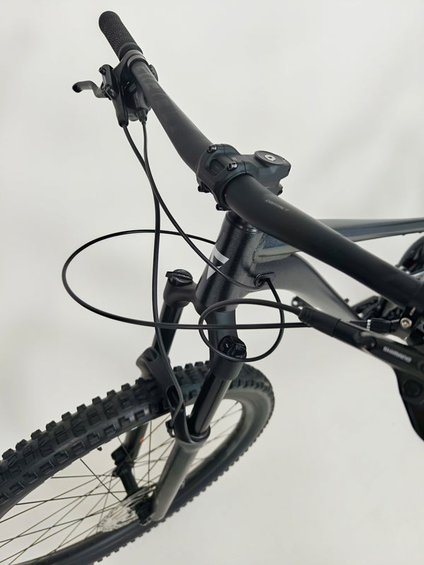 Giant Stance 29 2 2024 / LARGE / Dropper / Tubeless / RRP: £1,999.00 / Like NEW!