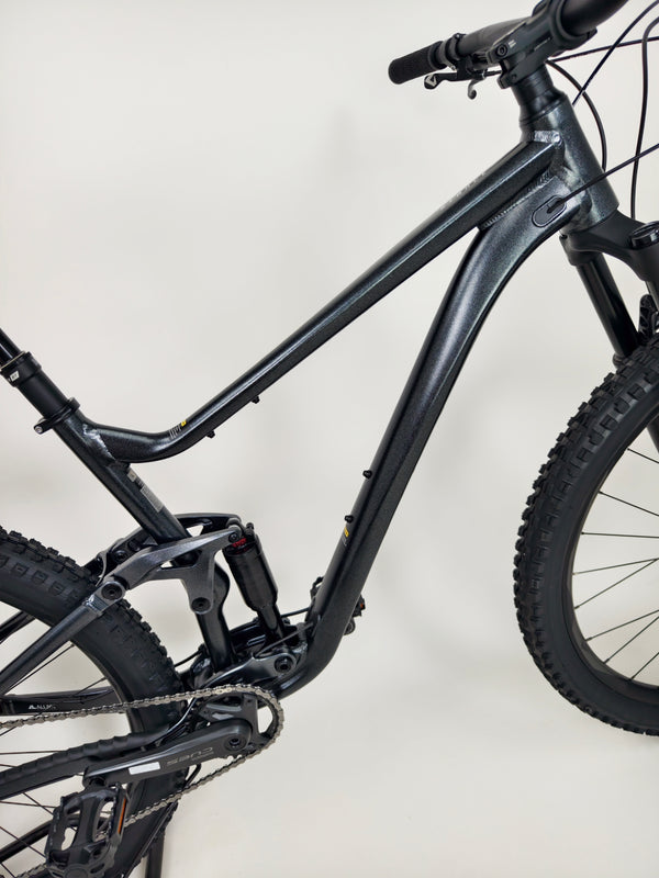 Giant Stance 29 2 2024 / LARGE / Dropper / Tubeless / RRP: £1,999.00 / Like NEW!