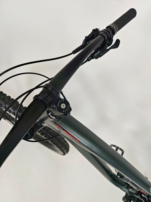 Whyte T-160 S V2 Customized / LARGE / RRP: £3,399.00 / Very Good Condition
