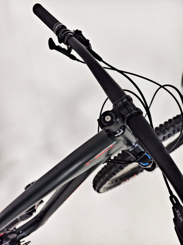 Whyte T-160 S V2 Customized / LARGE / RRP: £3,399.00 / Very Good Condition
