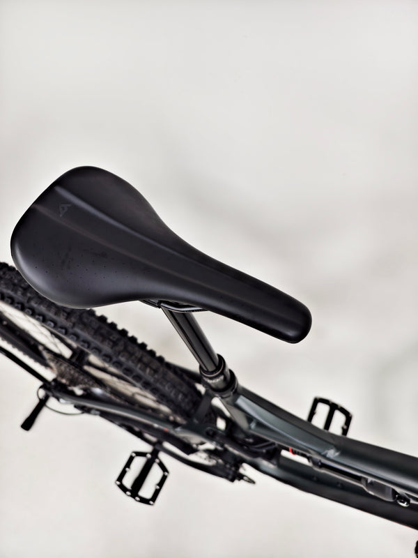 Whyte T-160 S V2 Customized / LARGE / RRP: £3,399.00 / Very Good Condition