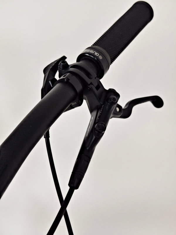 Whyte T-160 S V2 Customized / LARGE / RRP: £3,399.00 / Very Good Condition
