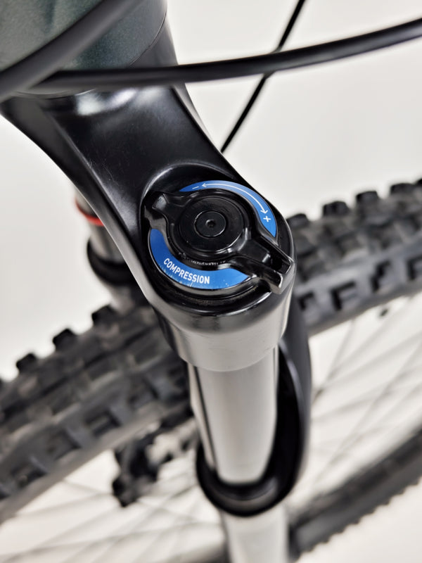 Whyte T-160 S V2 Customized / LARGE / RRP: £3,399.00 / Very Good Condition