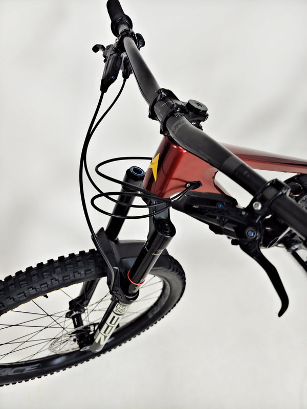 Vitus Sommet 297 AMP Mountain Bike 2022 / MEDIUM / RRP: £4,599.99 / Very Good Condition!