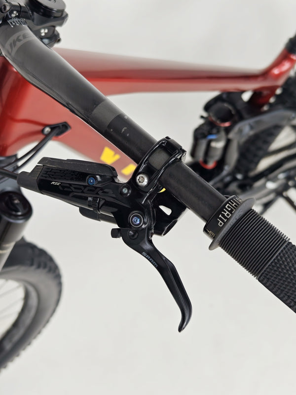Vitus Sommet 297 AMP Mountain Bike 2022 / MEDIUM / RRP: £4,599.99 / Very Good Condition!