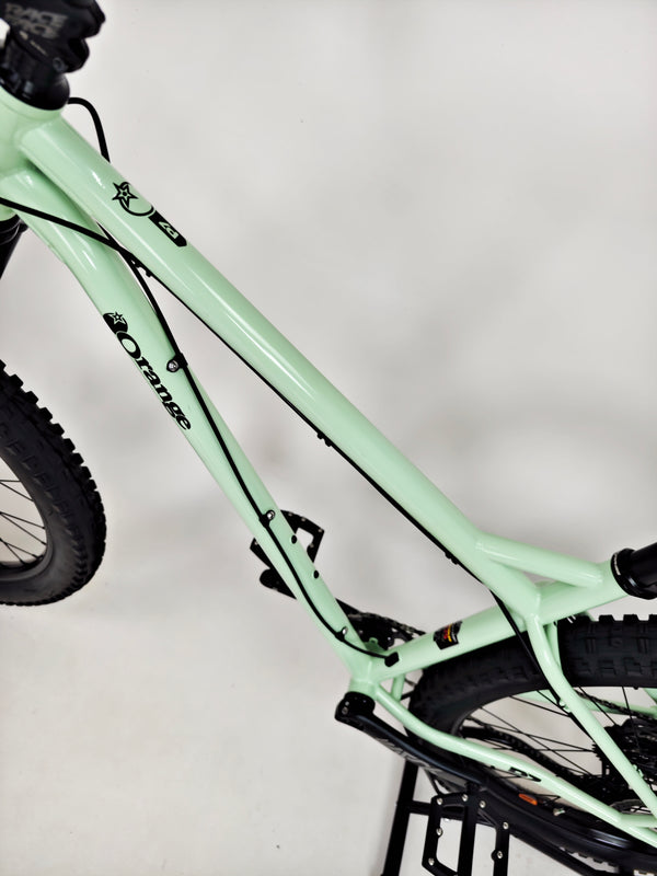 Orange P7 27.5 S 2023/ MEDIUM/ 27.5”/ RRP: £2,600.00 / Excellent Condition