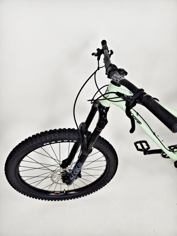Orange P7 27.5 S 2023/ MEDIUM/ 27.5”/ RRP: £2,600.00 / Excellent Condition