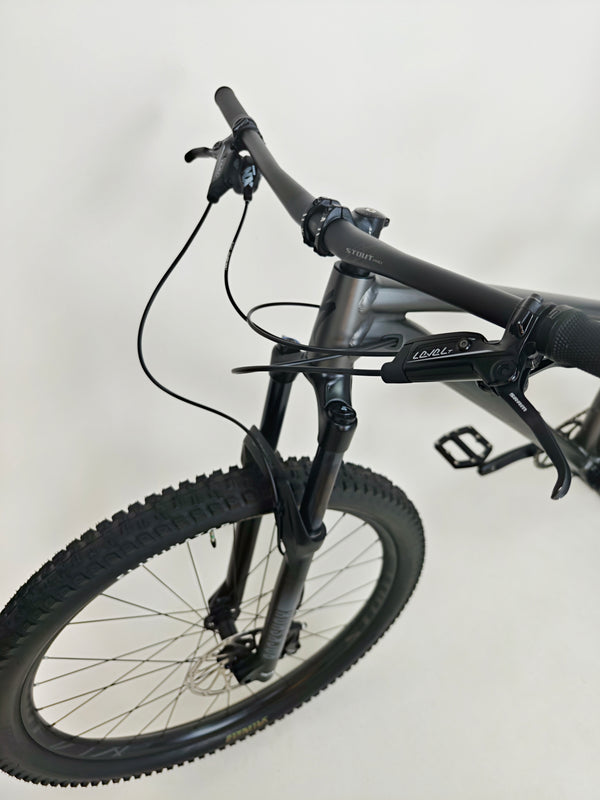 Specialized Fuse Comp 29 2023 / LARGE / Excellent Condition / RRP: £2,000.00