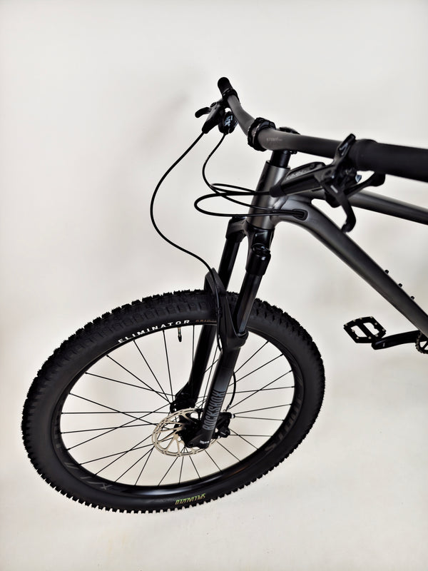 Specialized Fuse Comp 29 2023 / LARGE / Excellent Condition / RRP: £2,000.00