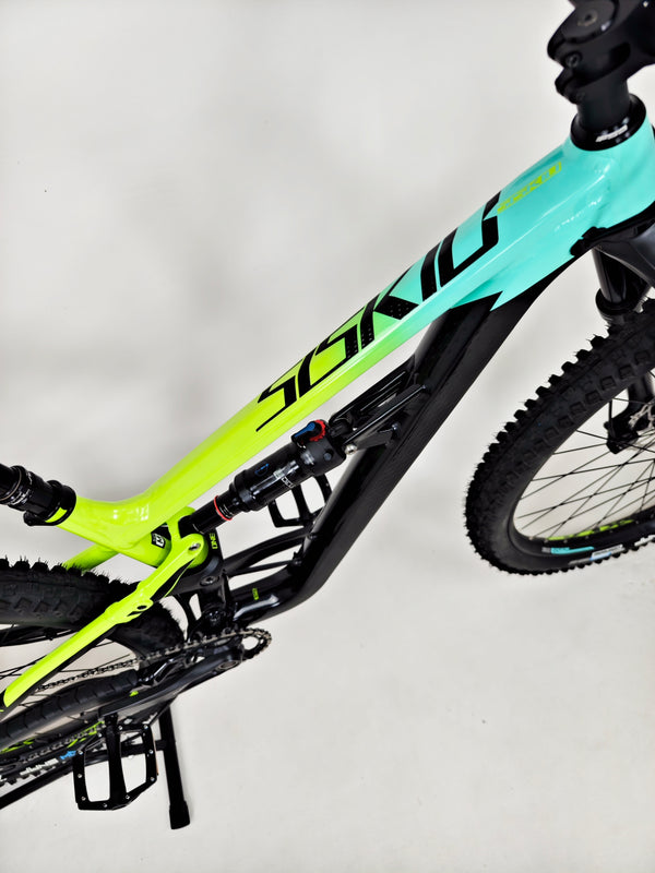 Polygon Siskiu T7 2022 Full Suspension / MEDIUM / RRP: £2,000.00 / Excellent Condition!