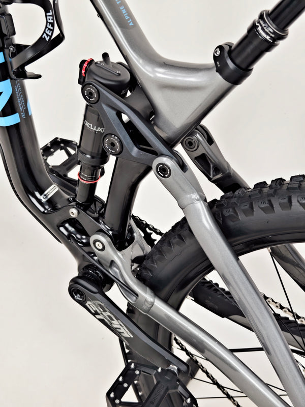 Marin Alpine Trail Carbon 1 2023 / MEDIUM / RRP: £2,530.00 / Excellent Condition!