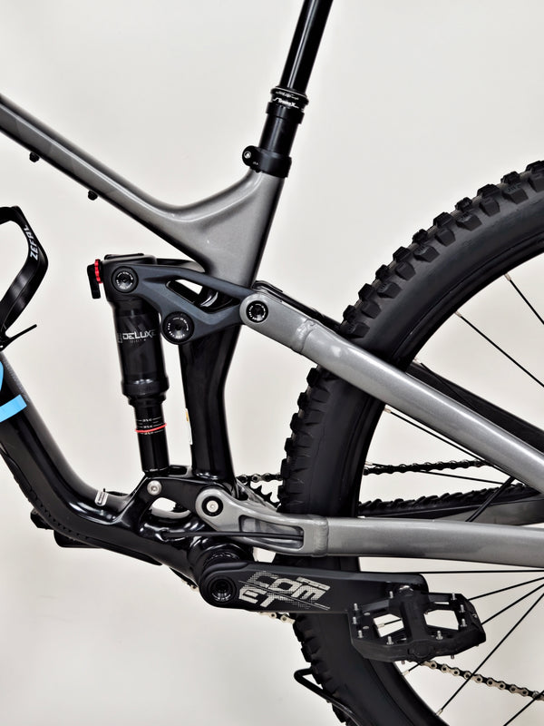 Marin Alpine Trail Carbon 1 2023 / MEDIUM / RRP: £2,530.00 / Excellent Condition!