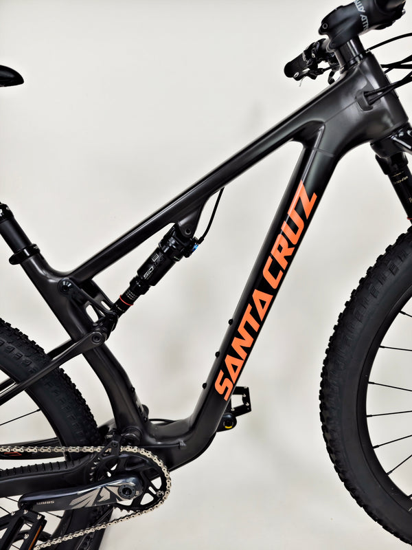 Santa Cruz Blur 4 C S 2022 / MEDIUM / RRP: £5,499.00 / Very Good Condition