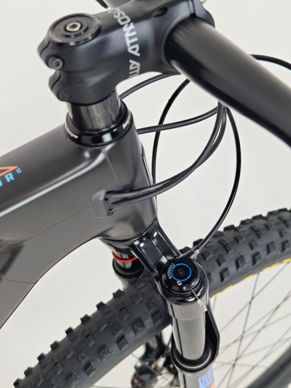 Santa Cruz Blur 4 C S 2022 / MEDIUM / RRP: £5,499.00 / Very Good Condition