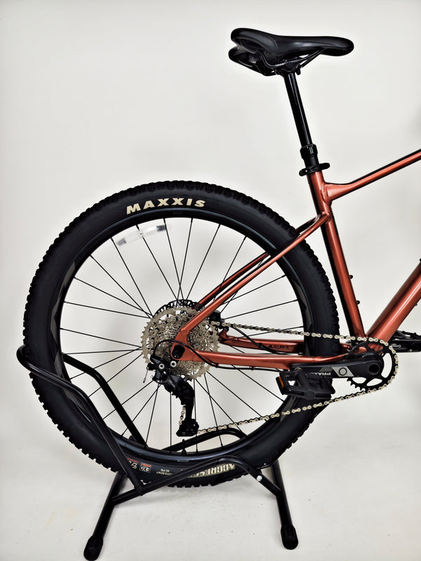 Giant Fathom 2 29 2023 / LARGE / RRP: £1,399.00 / Very Good Condition