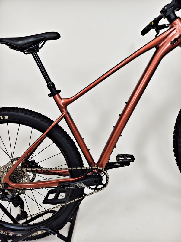 Giant Fathom 2 29 2023 / LARGE / RRP: £1,399.00 / Very Good Condition