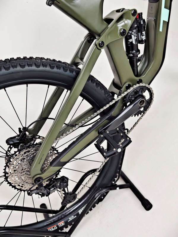 Trek Slash 9.7 SLX + XT 29 2022 / MEDIUM / RRP: £4,700.00 / Excellent Condition!