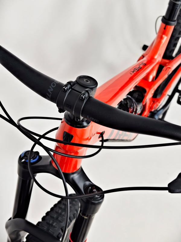 Trek Slash 7 2023 / MEDIUM / RRP: £3,200.00 / Very Good Condition