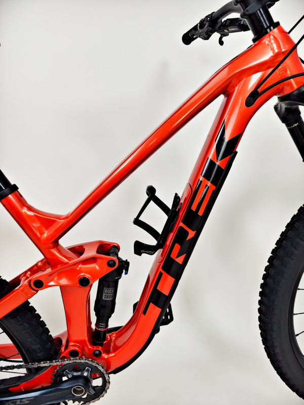 Trek Slash 7 2023 / MEDIUM / RRP: £3,200.00 / Very Good Condition