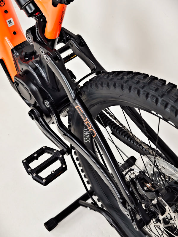Whyte E-180 RSX Electric FS Bike 2025 / MEDIUM/ RRP: £5,499.00 / Like NEW! / Only 88 miles from new!