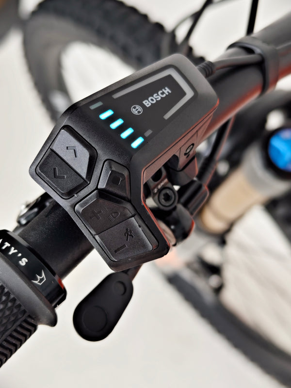 Whyte E-180 RSX Electric FS Bike 2025 / MEDIUM/ RRP: £5,499.00 / Like NEW! / Only 88 miles from new!