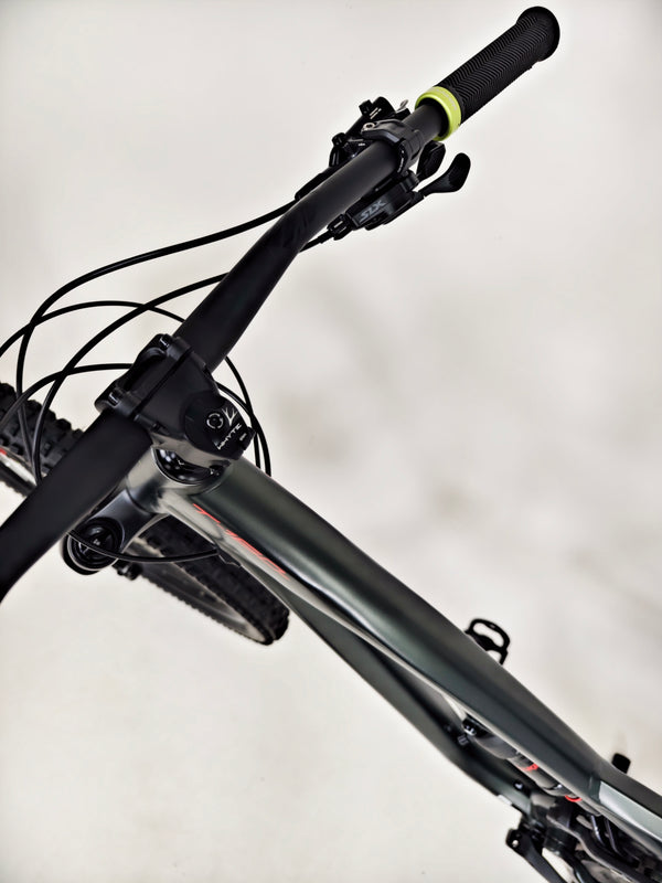 Whyte T-160 S V1/ LARGE / Dropper / RRP: £2,800.00 when new / Very Good Condition