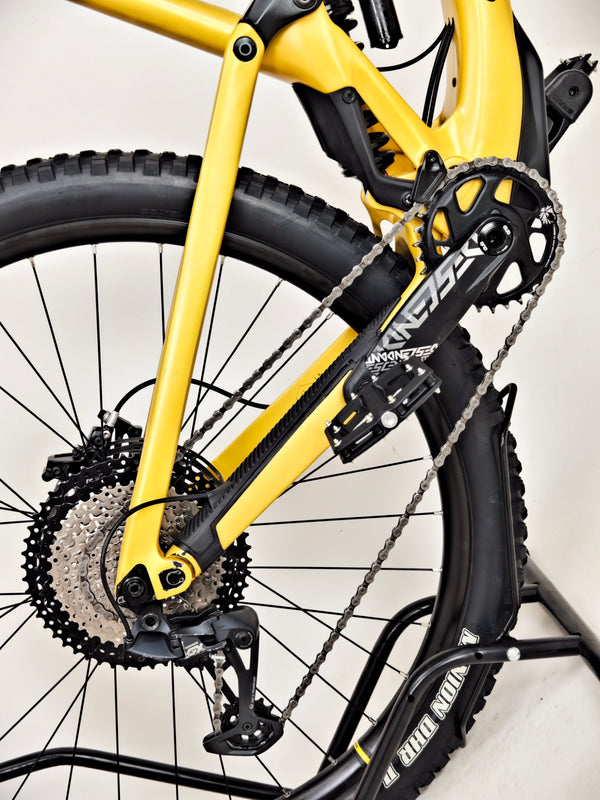 Lapierre Spicy CF 6.9 2023 / LARGE / RRP: £4,699.00 / Very Good Condition