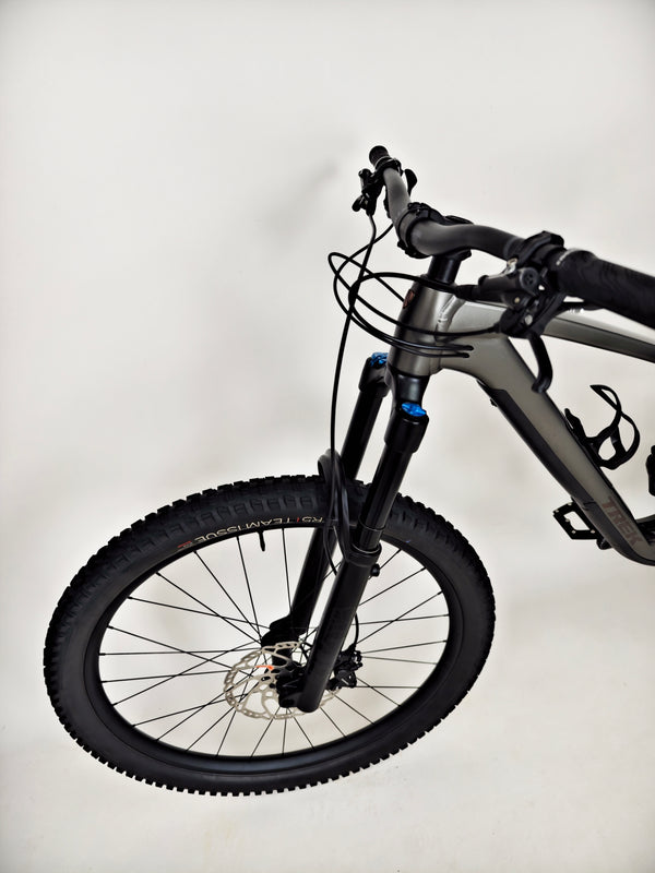 TREK Fuel EX 9.7 Gen 6 2023 CARBON / LARGE / RRP: £4,175.00 / Very Good Condition