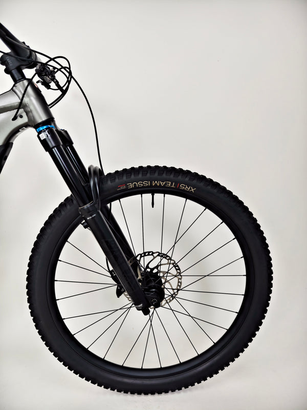 TREK Fuel EX 9.7 Gen 6 2023 CARBON / LARGE / RRP: £4,175.00 / Very Good Condition
