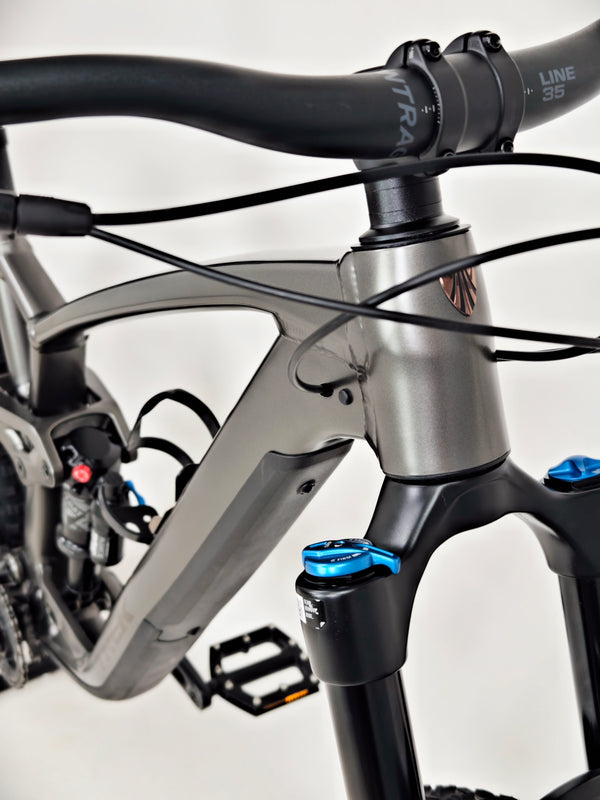 TREK Fuel EX 9.7 Gen 6 2023 CARBON / LARGE / RRP: £4,175.00 / Very Good Condition