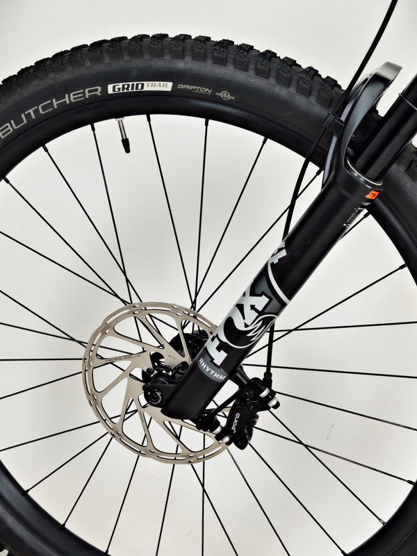 Specialized Turbo Levo SL Comp 2022 Electric FS Bike / MEDIUM / RRP: £6,500.00 / Very Good Condition / Only 140 miles from new!