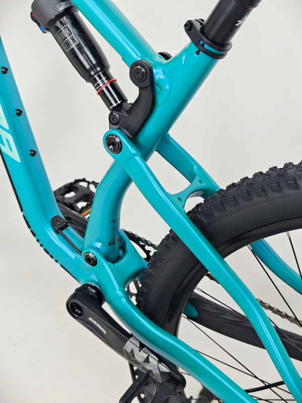 Merida One-Twenty 700 29 2023 / MEDIUM / RRP: £3,100.00 / Like NEW!