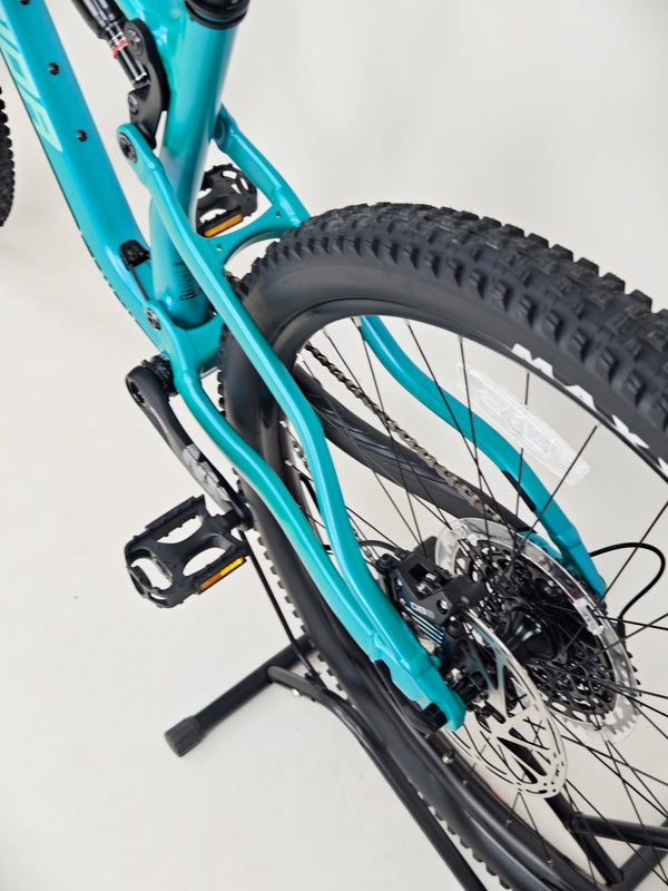 Merida One-Twenty 700 29 2023 / MEDIUM / RRP: £3,100.00 / Like NEW!