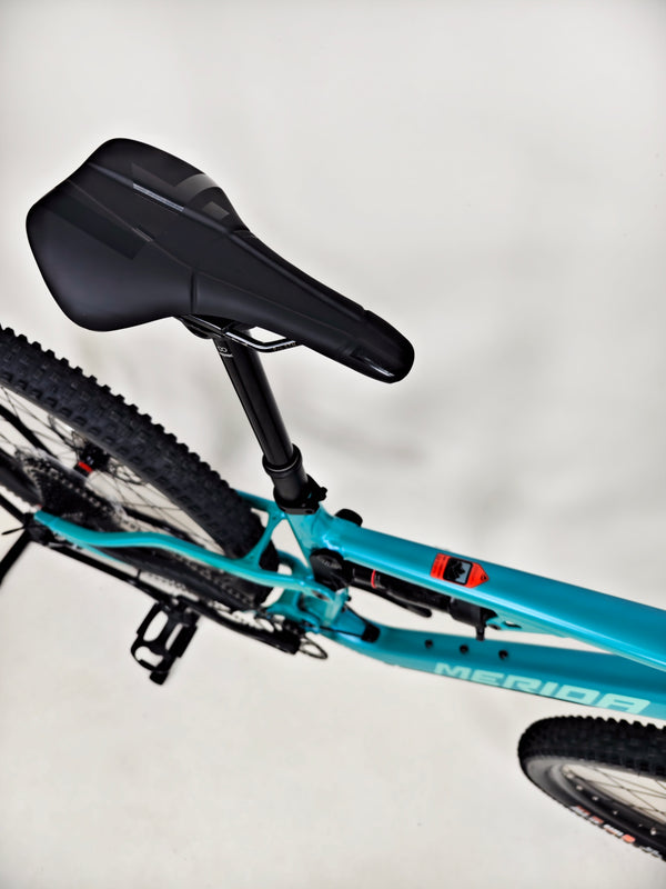 Merida One-Twenty 700 29 2023 / MEDIUM / RRP: £3,100.00 / Like NEW!