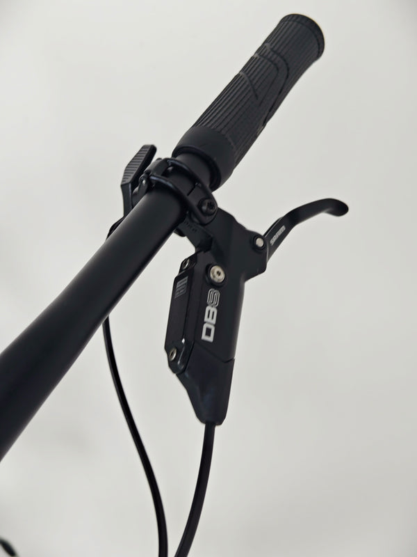 Merida One-Twenty 700 29 2023 / MEDIUM / RRP: £3,100.00 / Like NEW!